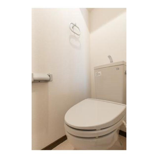 24/29 トイレ