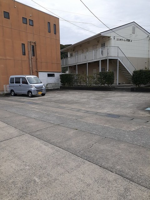 14/20 駐車場