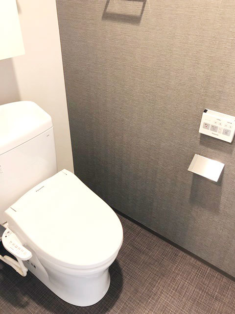 18/30 トイレ