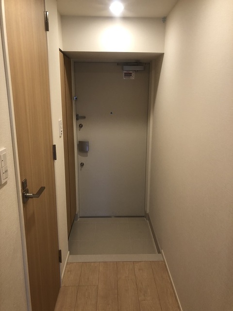 5/13 玄関