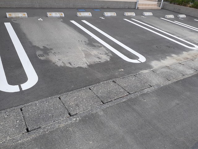 2/8 駐車場