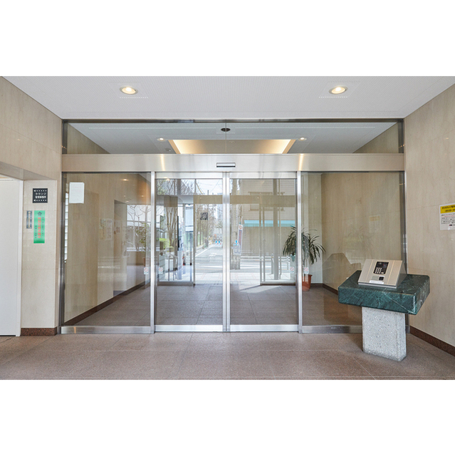 9/10 エントランス