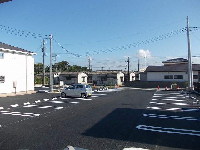 14/20 駐車場