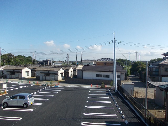 14/20 駐車場
