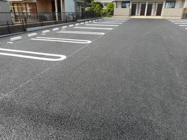 14/20 駐車場