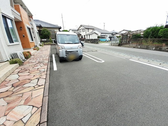 14/20 駐車場