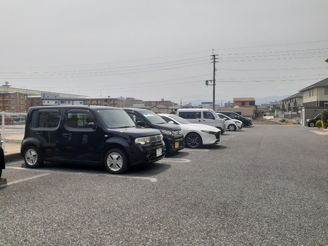 14/20 駐車場