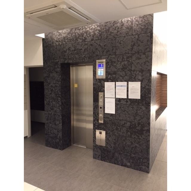 5/10 エントランス