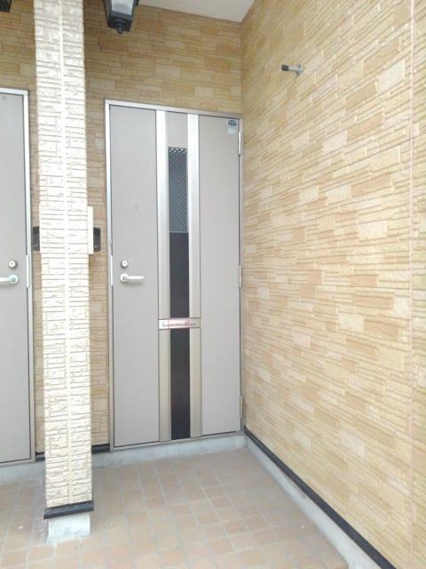 16/26 エントランス