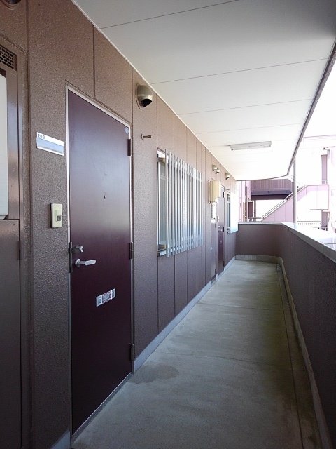 14/23 エントランス