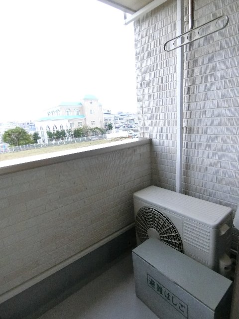14/28 バルコニー