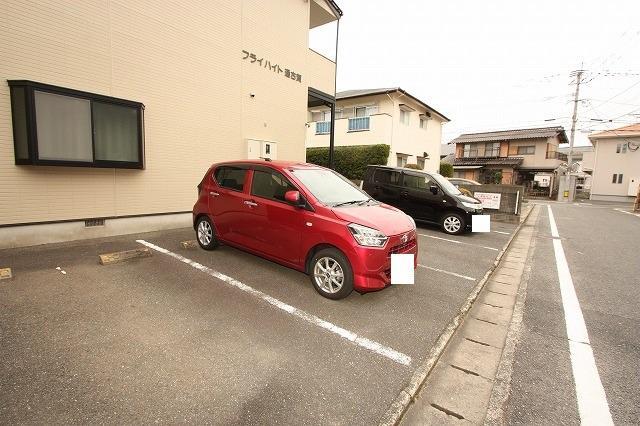 14/20 駐車場