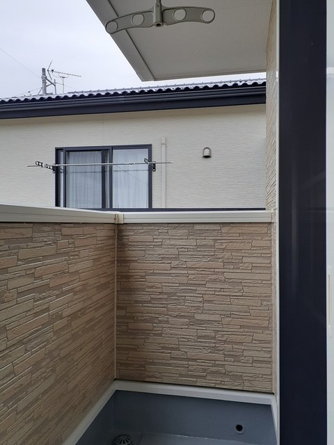 17/28 バルコニー