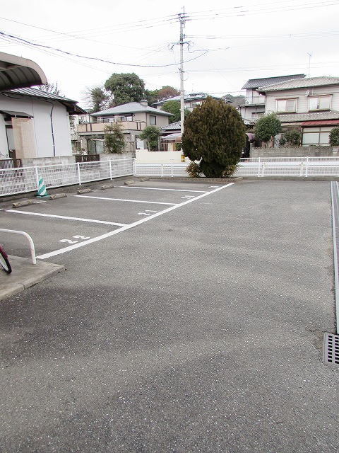14/20 駐車場