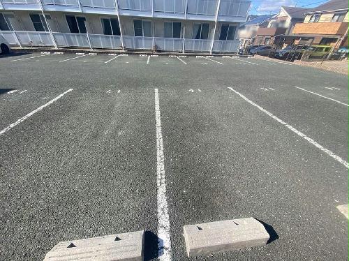 14/22 駐車場