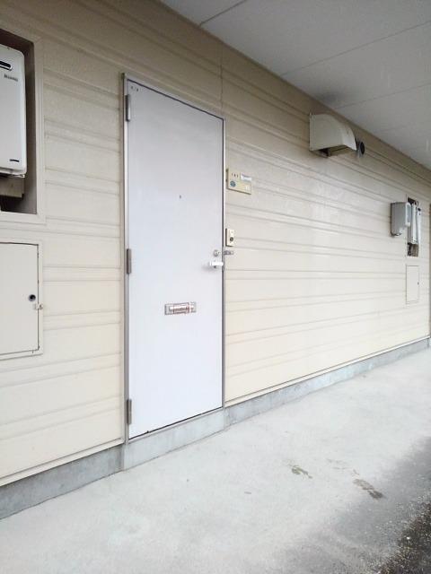 13/21 エントランス