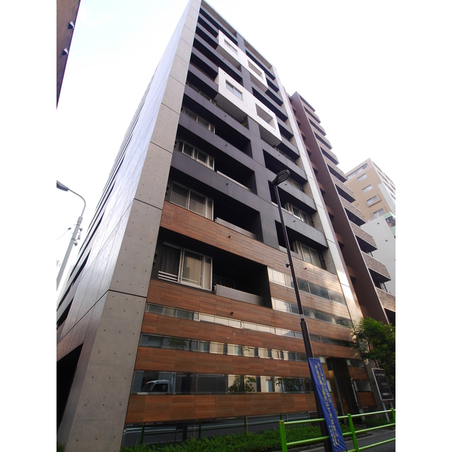 コンフォリア新川の外観