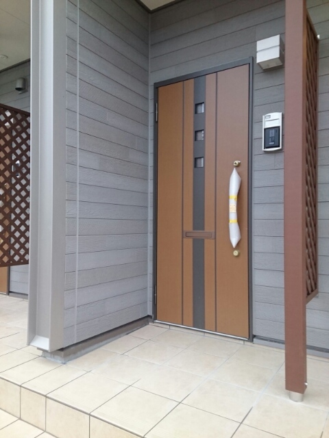 14/20 エントランス