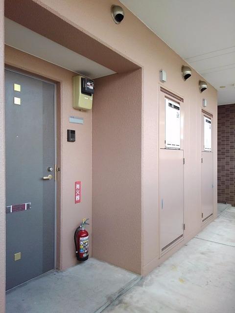 14/22 エントランス