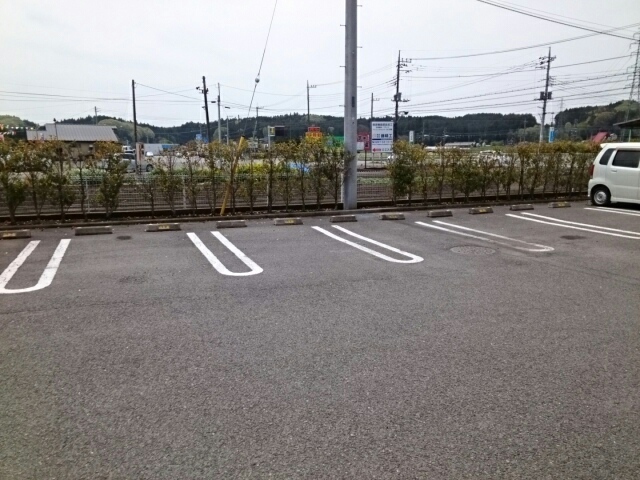 2/8 駐車場