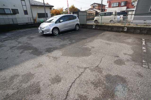 14/20 駐車場