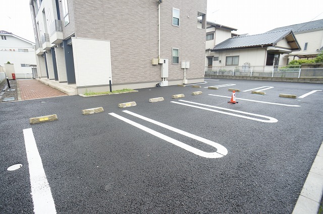2/10 駐車場