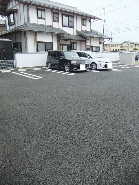 2/8 駐車場