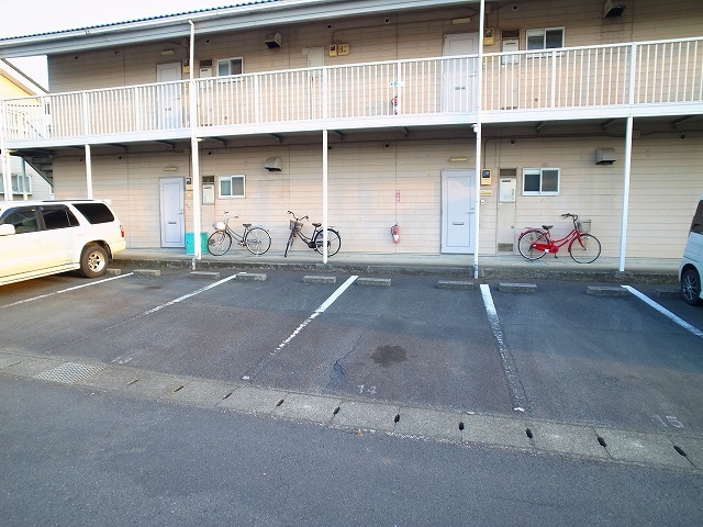 14/20 駐車場