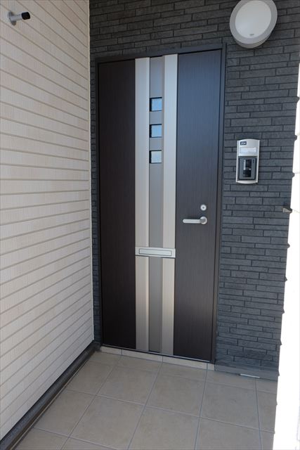 21/30 エントランス