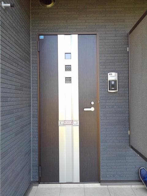 13/23 エントランス