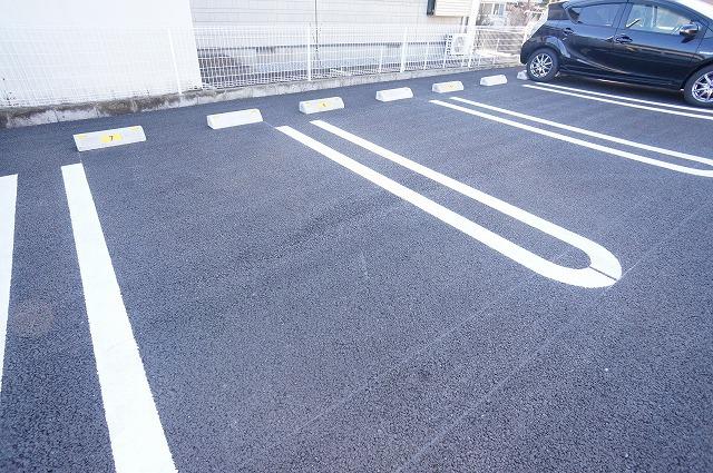 14/20 駐車場