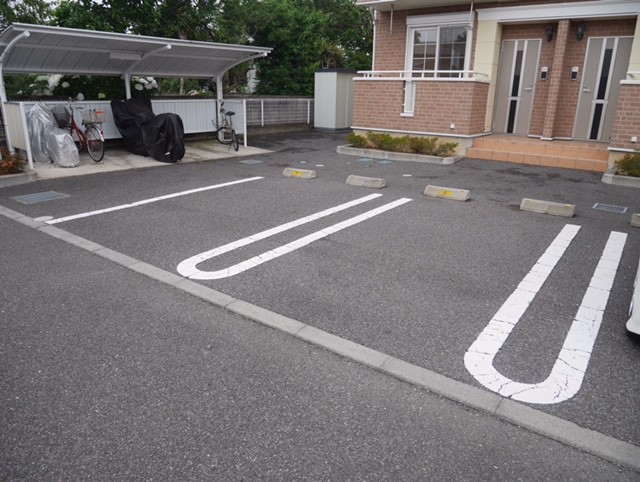 14/20 駐車場