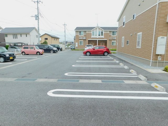 2/8 駐車場