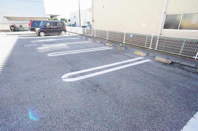 14/22 駐車場