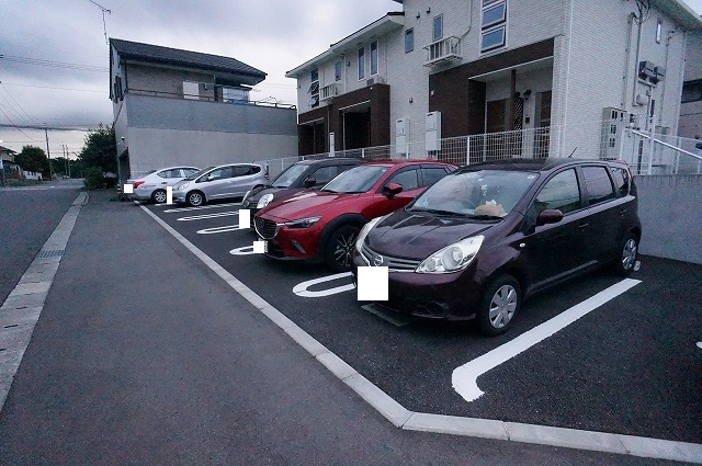 2/10 駐車場