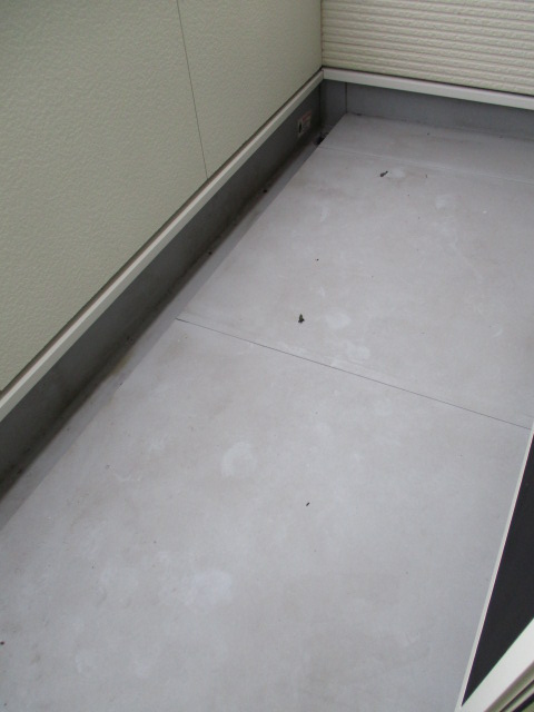 15/28 バルコニー