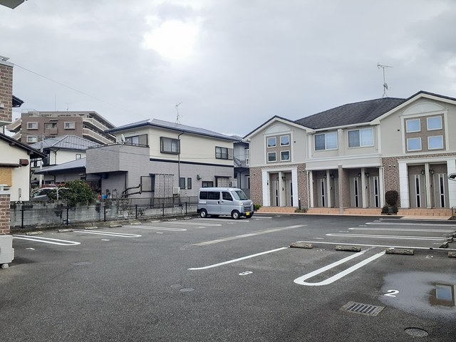 14/20 駐車場