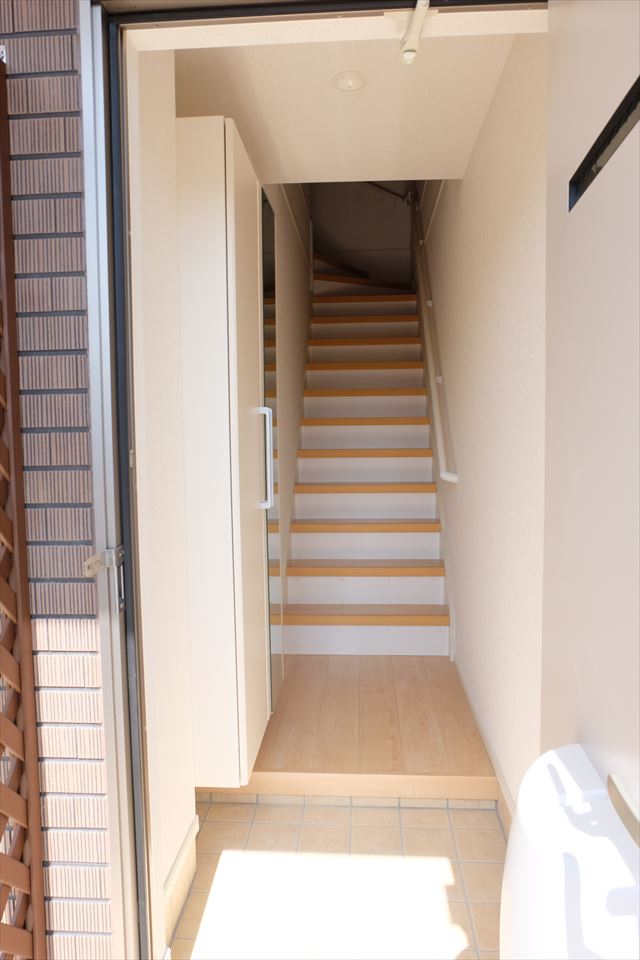 2/6 駐車場
