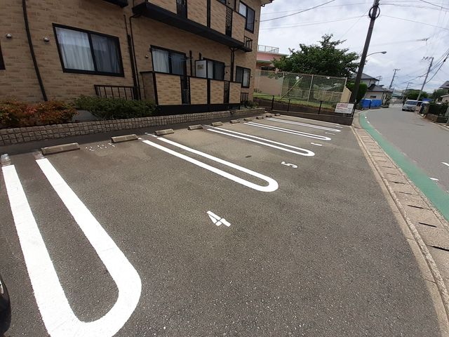 14/20 駐車場