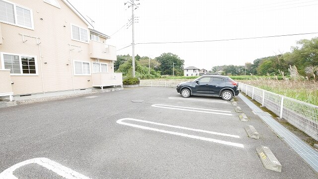 14/20 駐車場