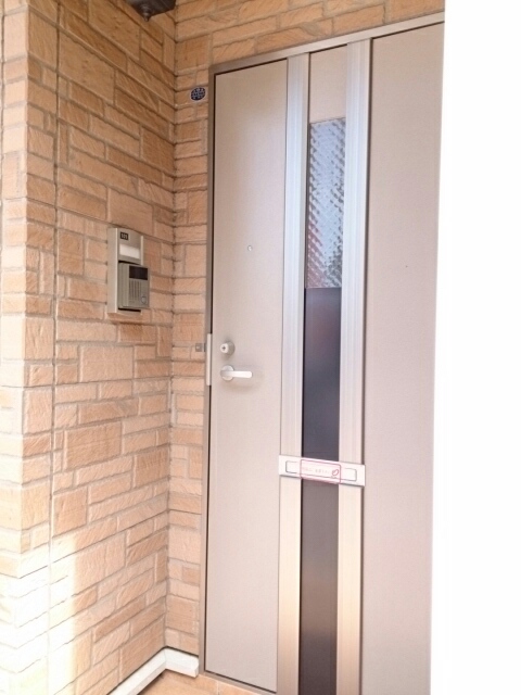 17/27 エントランス