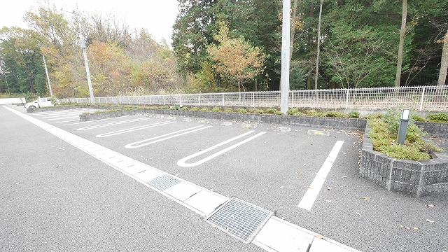 14/20 駐車場