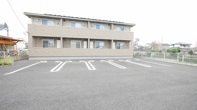 2/8 駐車場
