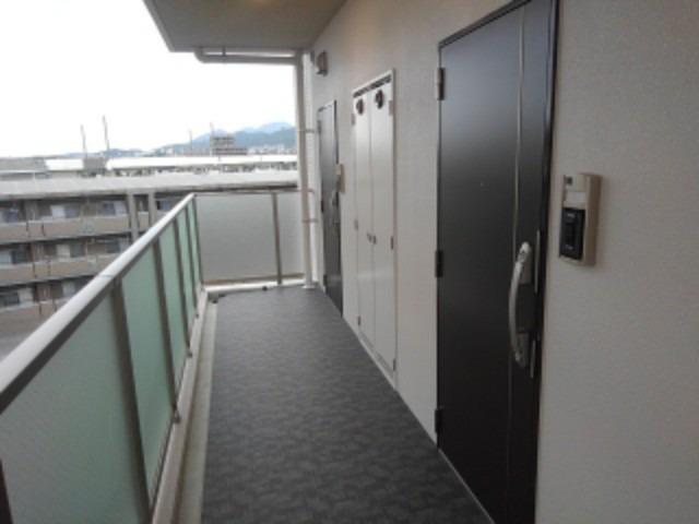 13/20 エントランス