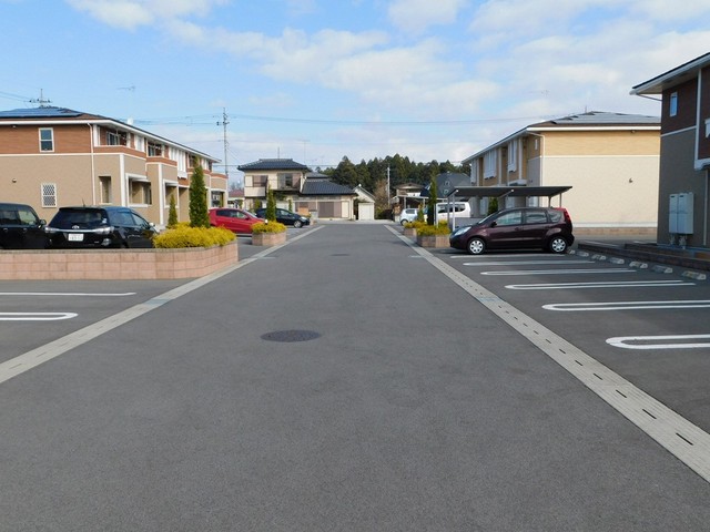 14/20 駐車場