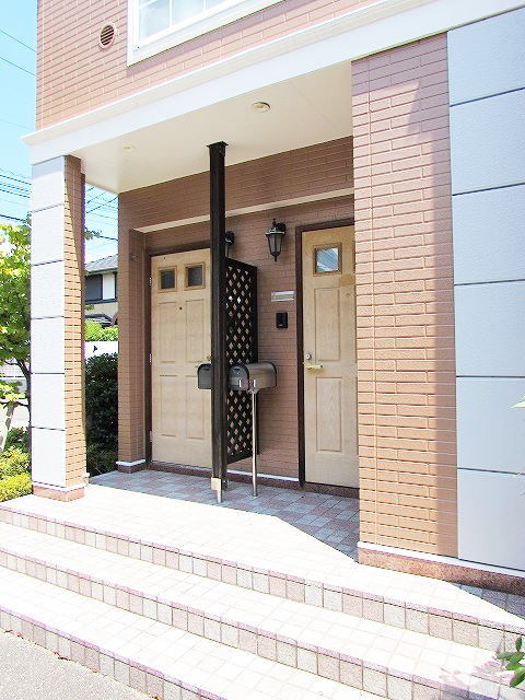 14/20 エントランス