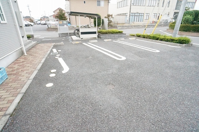 14/20 駐車場