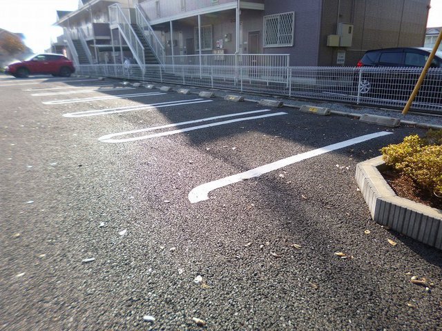 2/10 駐車場