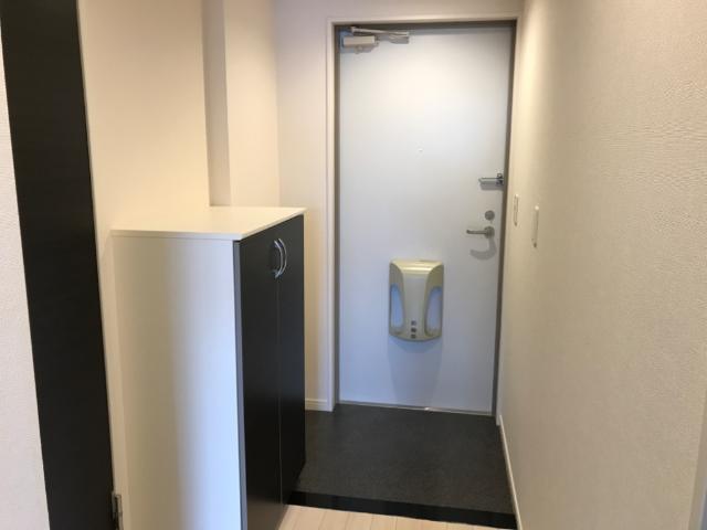 22/30 エントランス