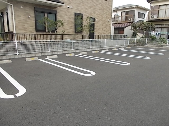 14/22 駐車場